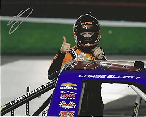 Autographed 2020 Chase Elliott #24 Iracing Team Charlotte Truck Race Win (Kyle Busch Bounty) Victory Celebration Signed Picture 8X10 Inch Glossy Photo With Coa 1