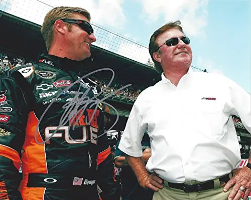 Autographed Clint Bowyer #33 Wheaties Team Pit Road Pre-Race (Richard Childress Racing) Sprint Cup Series Signed Collectible 8X10 Inch Picture Nascar Glossy Photo With Coa 1