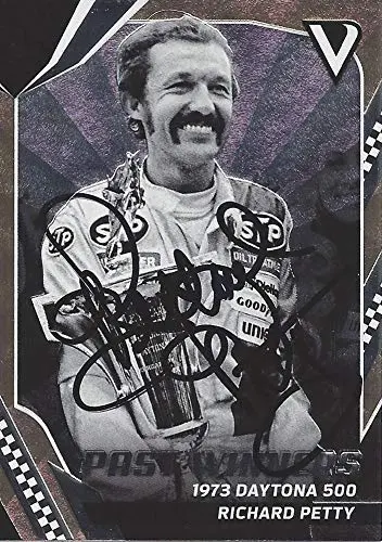 Autographed Richard Petty 2018 Panini Victory Lane Racing Past Winners (1973 Daytona 500 Win) Winston Cup Series Signed Collectible Nascar Trading Card With Coa And Toploader 1