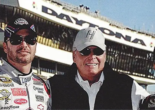 Autographed Jeff Gordon 2009 Press Pass Racing Consistency (Daytona Race Win) #24 Dupont Team Hendrick Motorsports Signed Nascar Collectible Trading Card With Coa 2