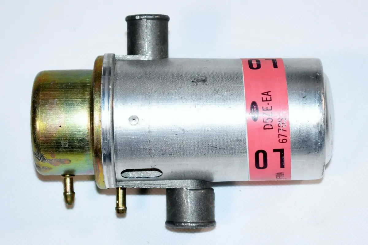 New Diverter Valve (Gulp Valve) For Select 1974-1991 Ford Vehicles D5zz-9B289-E 1