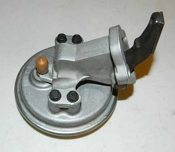 New Genuine Gm Vacuum Pump Assembly 1983 Gm W/ 1.8L Or 2.0L L4 Engine 26001881 1