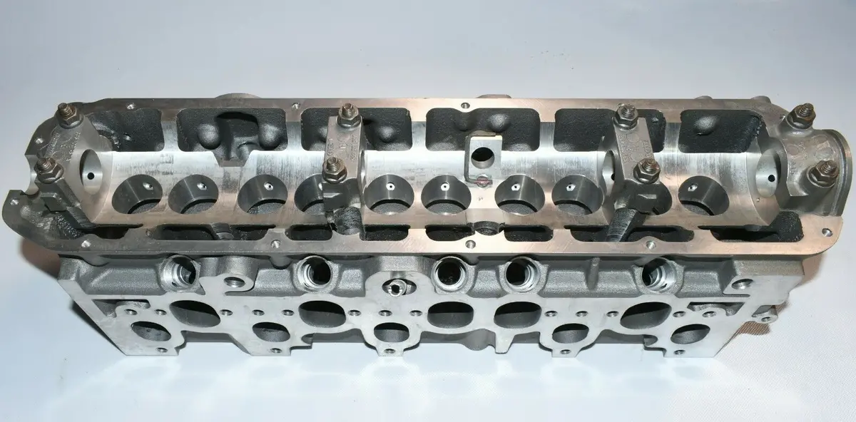 Bare Cylinder Head For 1980-83 Audi. Vw Quantum W/2.2L 2144Cc Engine 035103373Ab 1