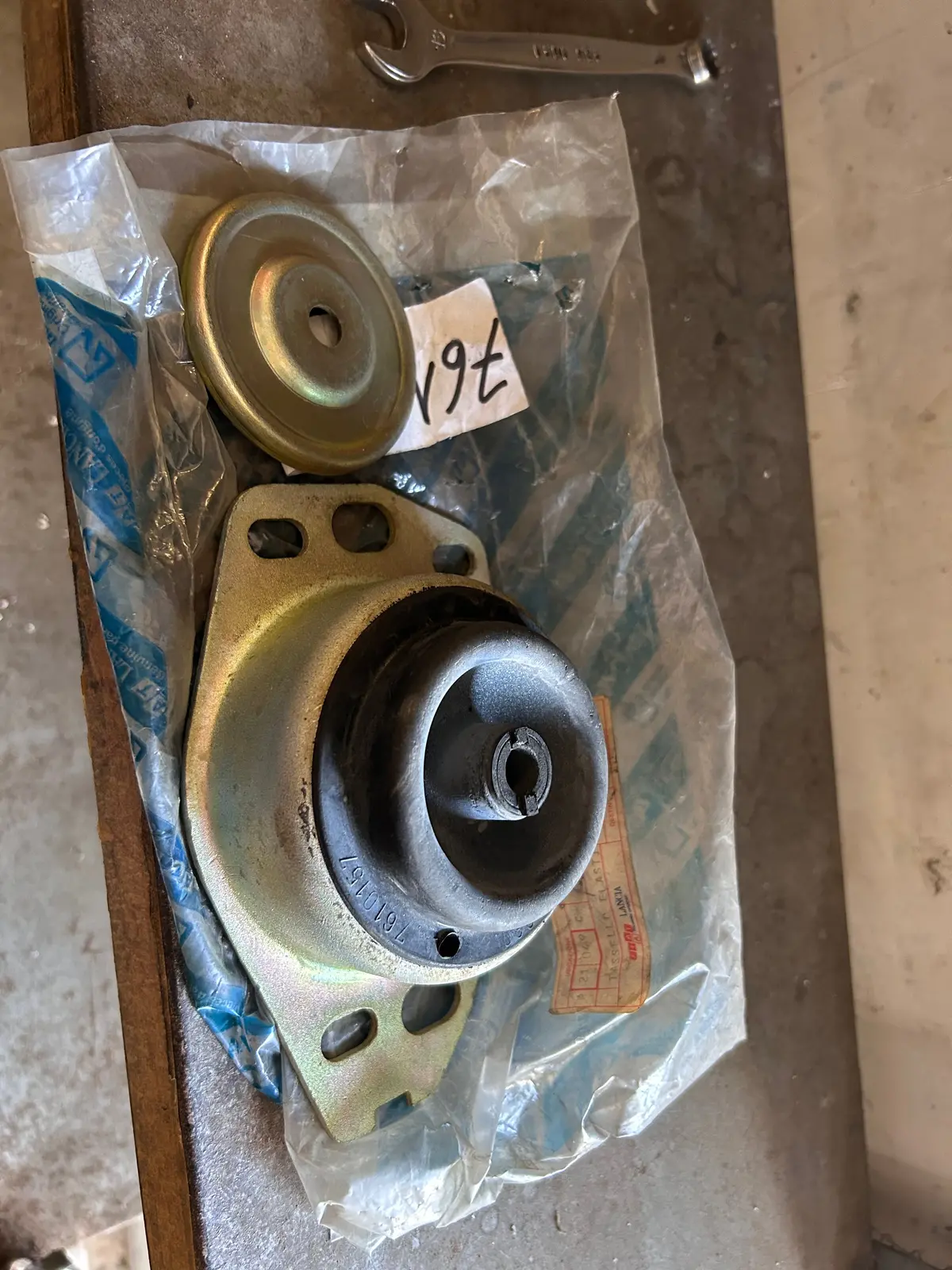 7610157 Supporto Motore 1