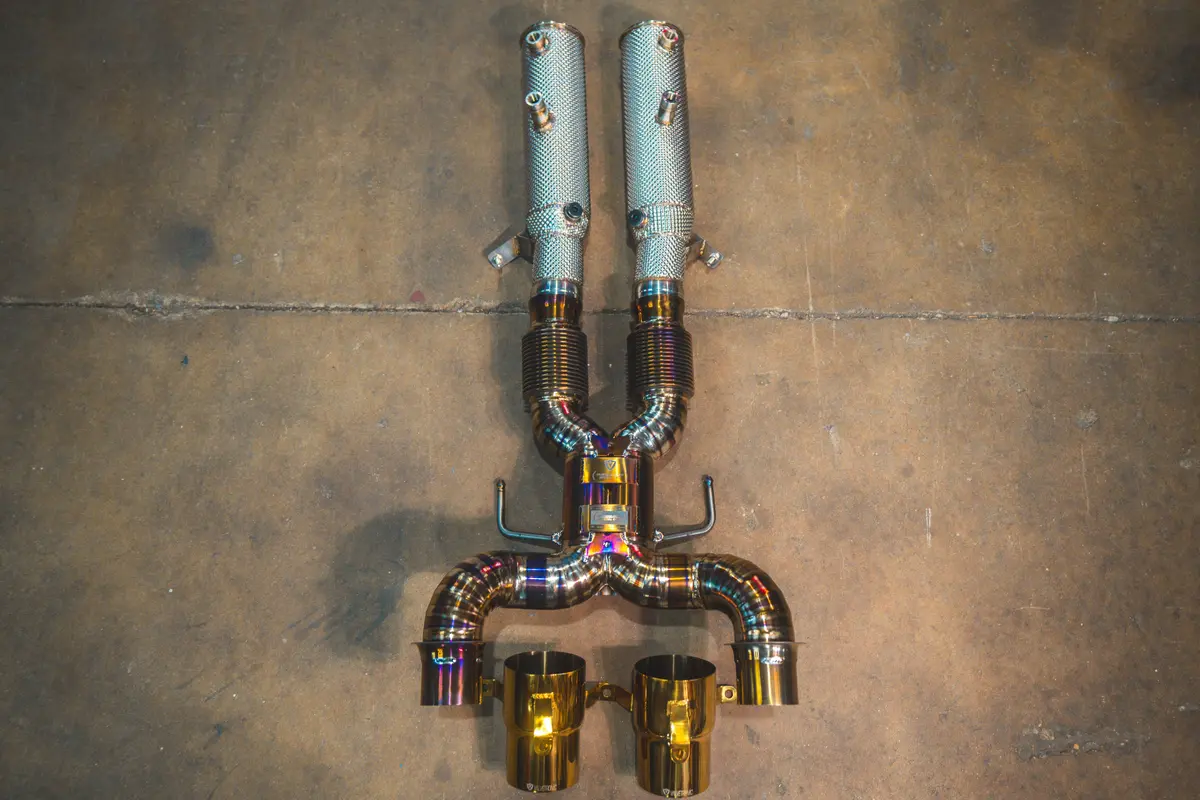 Mclaren Artura F1 Exhaust Package 2