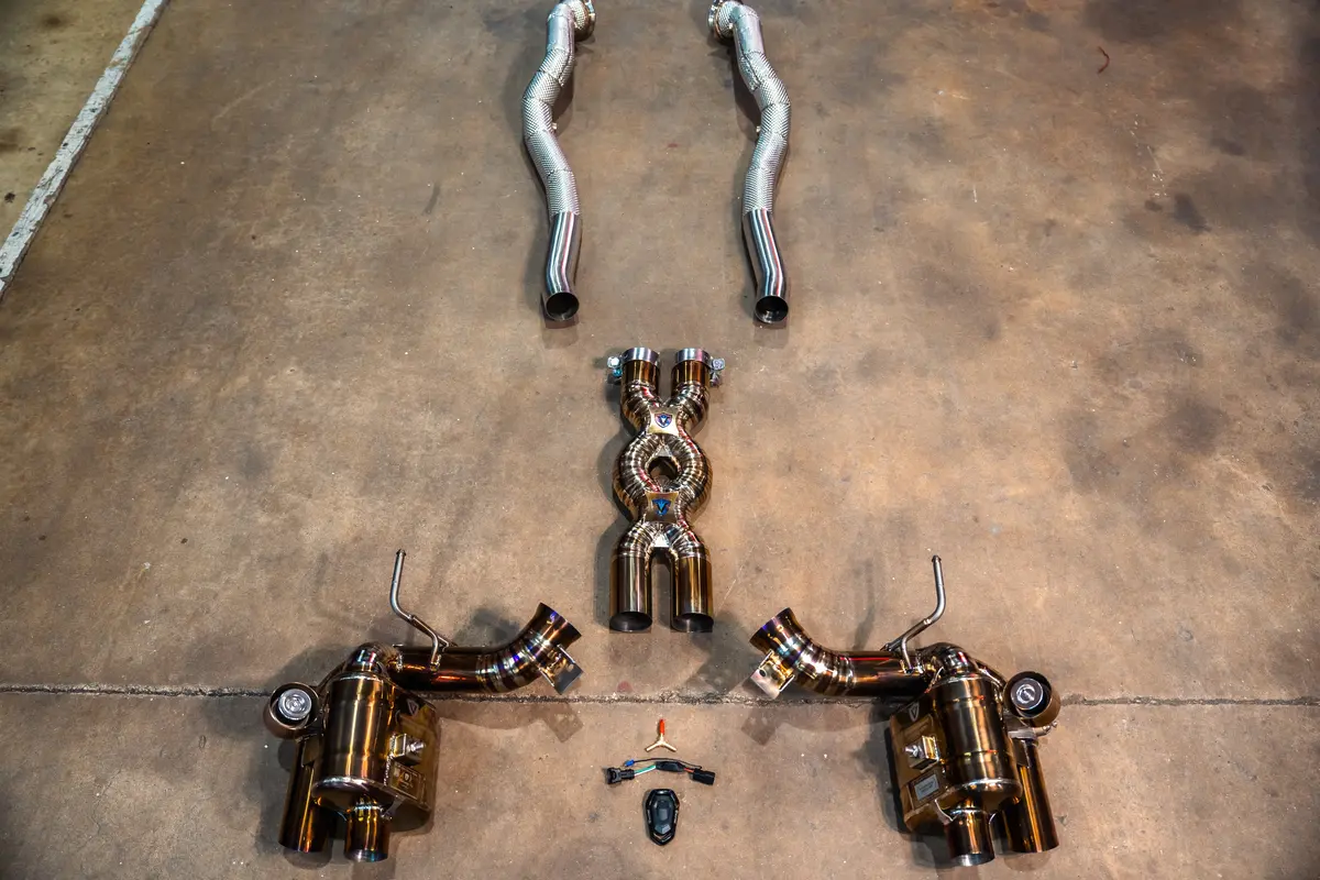 Ferrari F12 / 812 Valved Sport Exhaust System 2