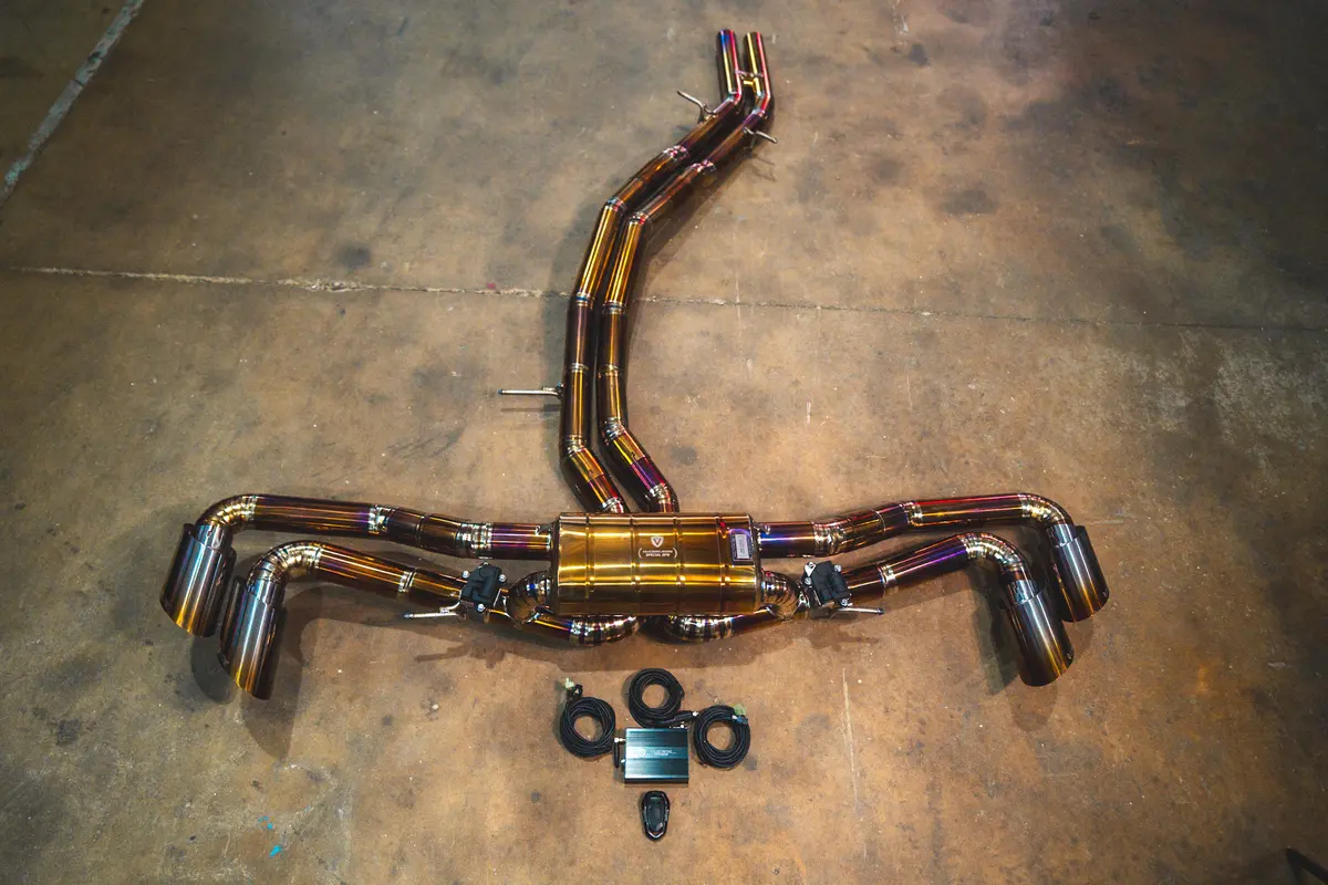 Lamborghini Urus Valved Sport Exhaust System 1