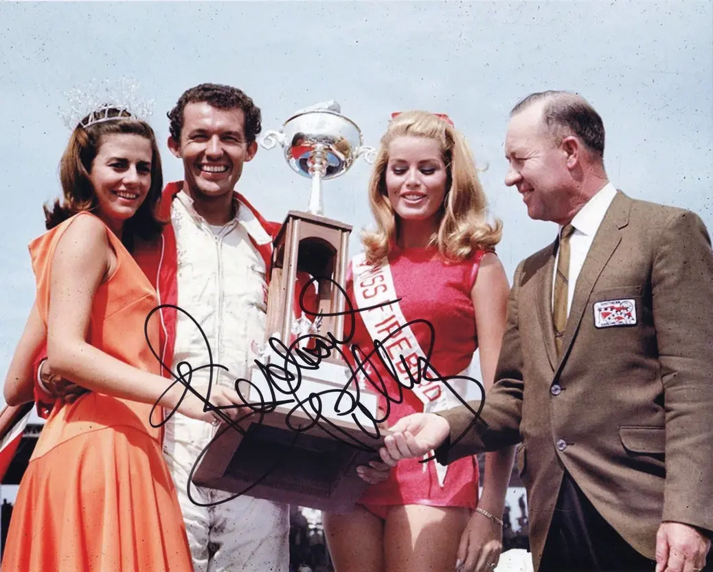 Autographed 1967 Richard Petty #43 Stp Racing Victory Lane Trophy (Vintage) Signed 8X10 Inch Picture Nascar Glossy Photo With Coa 1