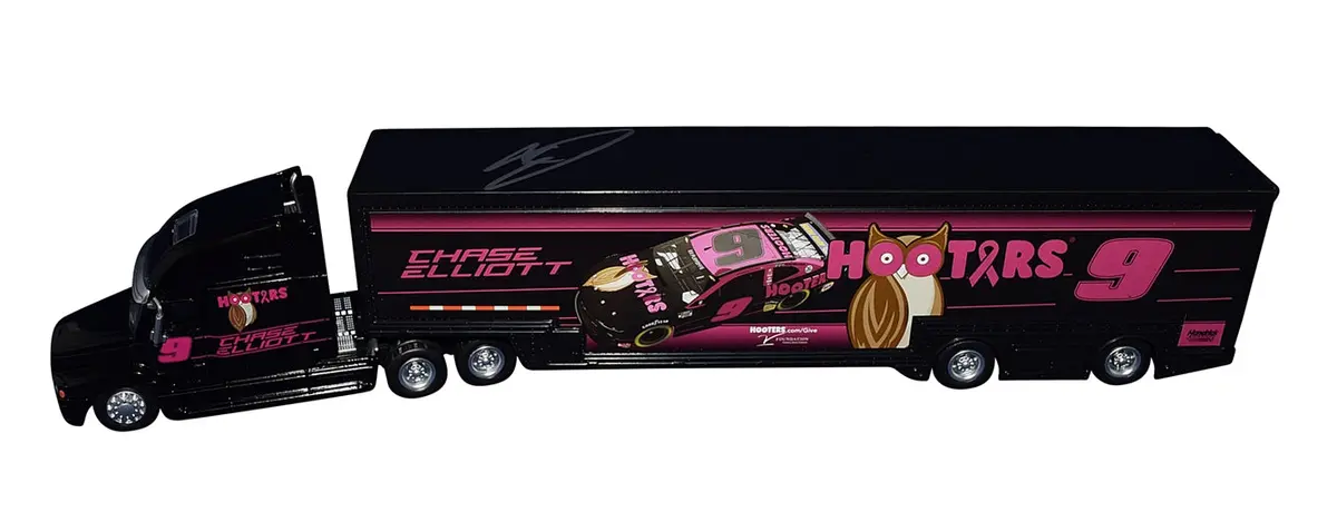 Autographed 2021 Chase Elliott #9 Hooters Racing Pink Breast Cancer Awareness Rare Signed Nascar Authentics 1/64 Scale Diecast Transporter Hauler With Coa 2