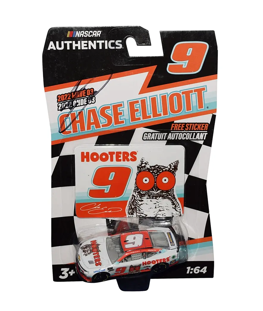 Autographed 2022 Chase Elliott #9 Hooters Racing (Hendrick Motorsports) Nascar Authentics Wave 03 Signed Collectible 1/64 Scale Nascar Diecast Car With Coa 1
