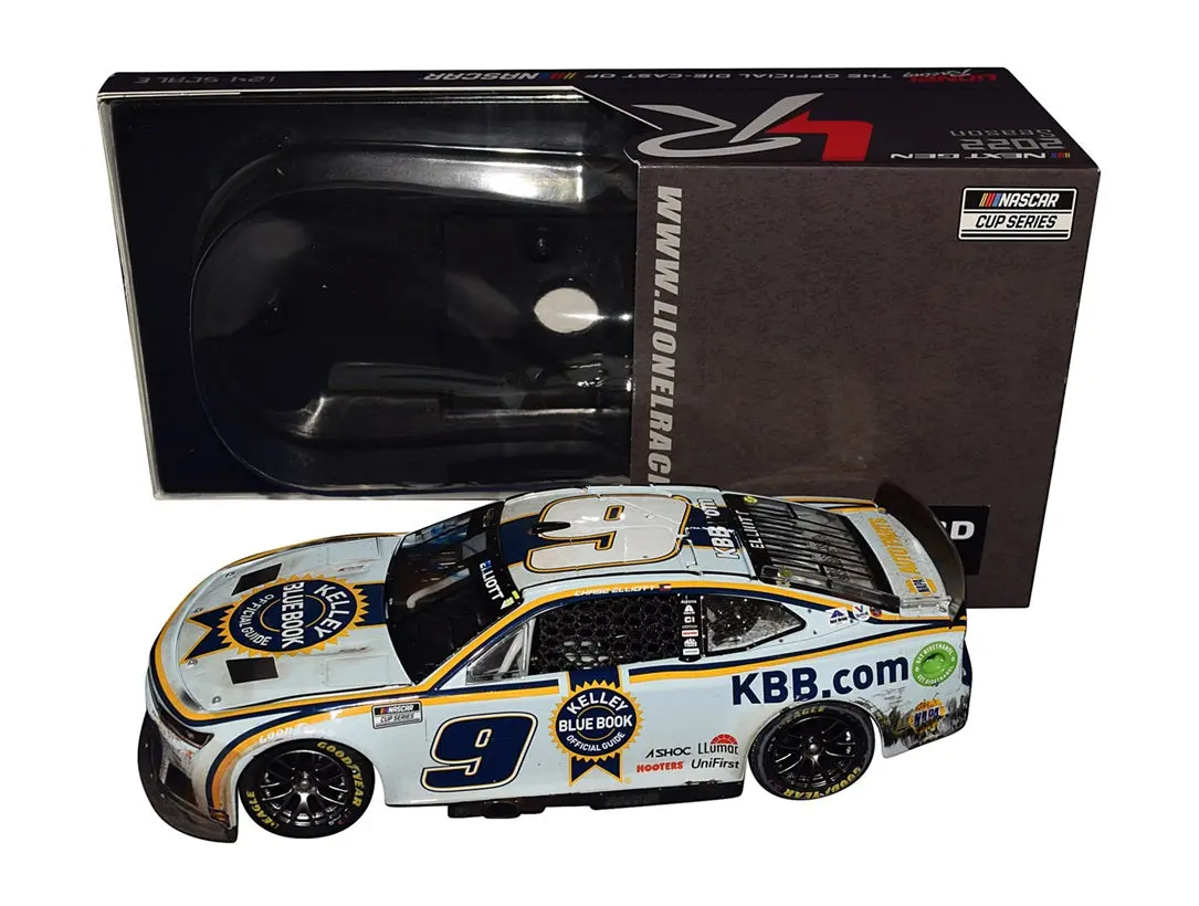 Autographed 2022 Chase Elliott #9 Kelley Blue Book Camaro Bristol Dirt Race (Raced Version) Signed Lionel 1/24 Scale Nascar Diecast Car With Coa (#619 Of Only 624 Produced) 1