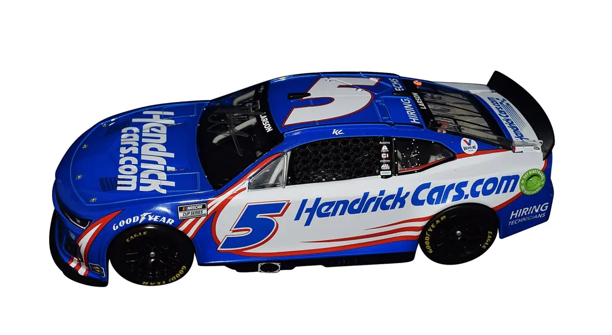 Autographed 2022 Kyle Larson #5 Hendrick Cars Racing Next Gen Car (Hendrick Motorsports) Signed Lionel 1/24 Scale Nascar Championship Diecast Car With Coa 2