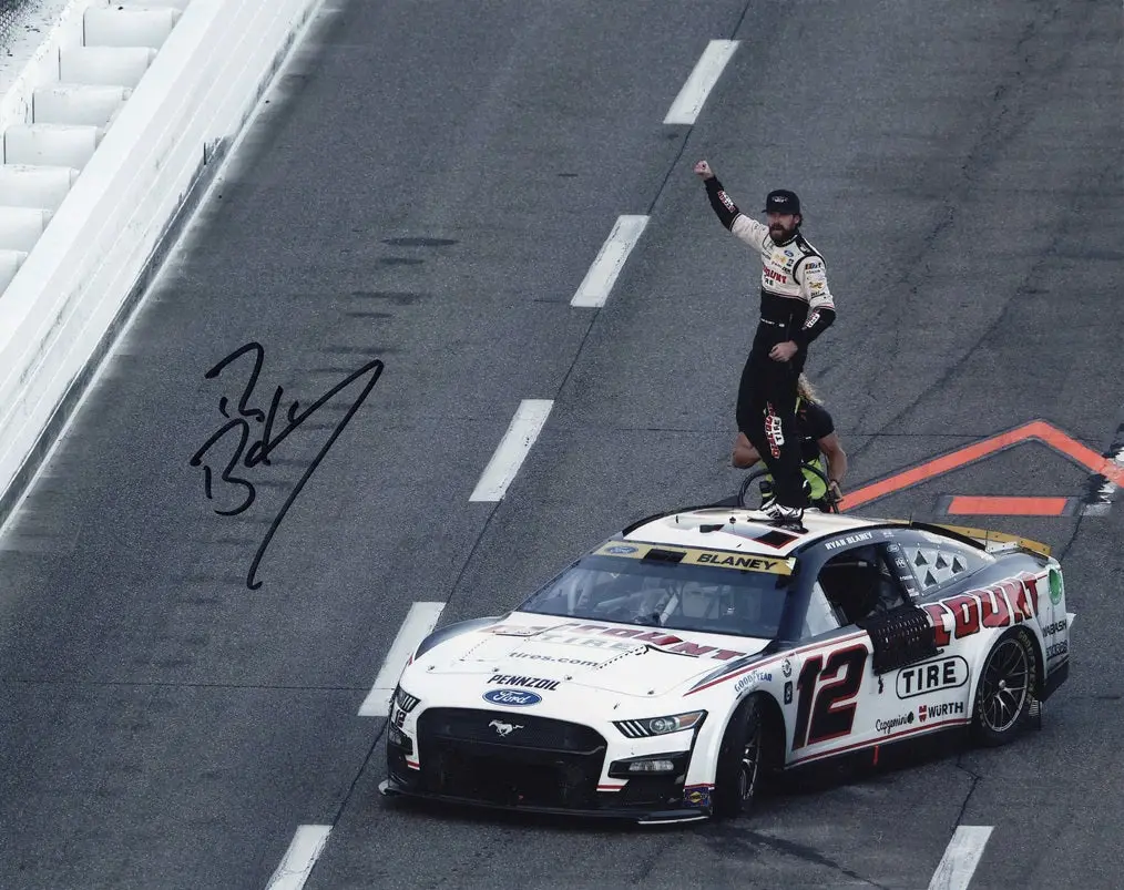 Autographed 2023 Ryan Blaney #12 Discount Tire Martinsville Win (Playoff Victory) Penske Signed 8X10 Inch Nascar Photo With Coa 1