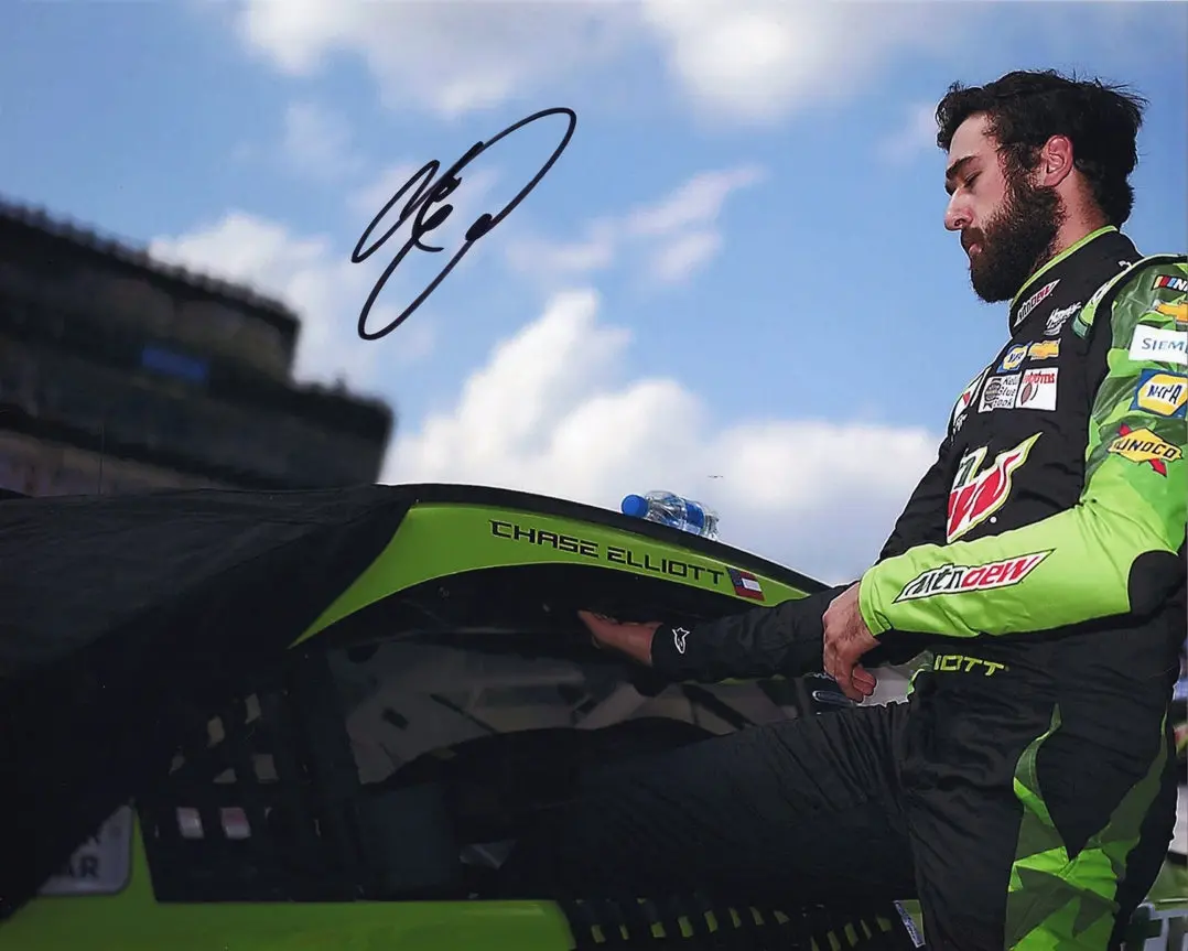 Autographed 2020 Chase Elliott #9 Mountain Dew Racing Michigan Race (Championship Season) Signed 8X10 Inch Nascar Glossy Photo With Coa 1