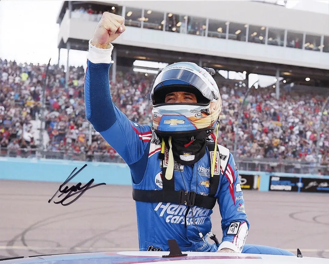 Autographed 2021 Kyle Larson #5 Hendrick Cars Nascar Champion (Victory Celebration) Signed 8X10 Inch Nascar Glossy Photo With Coa 1