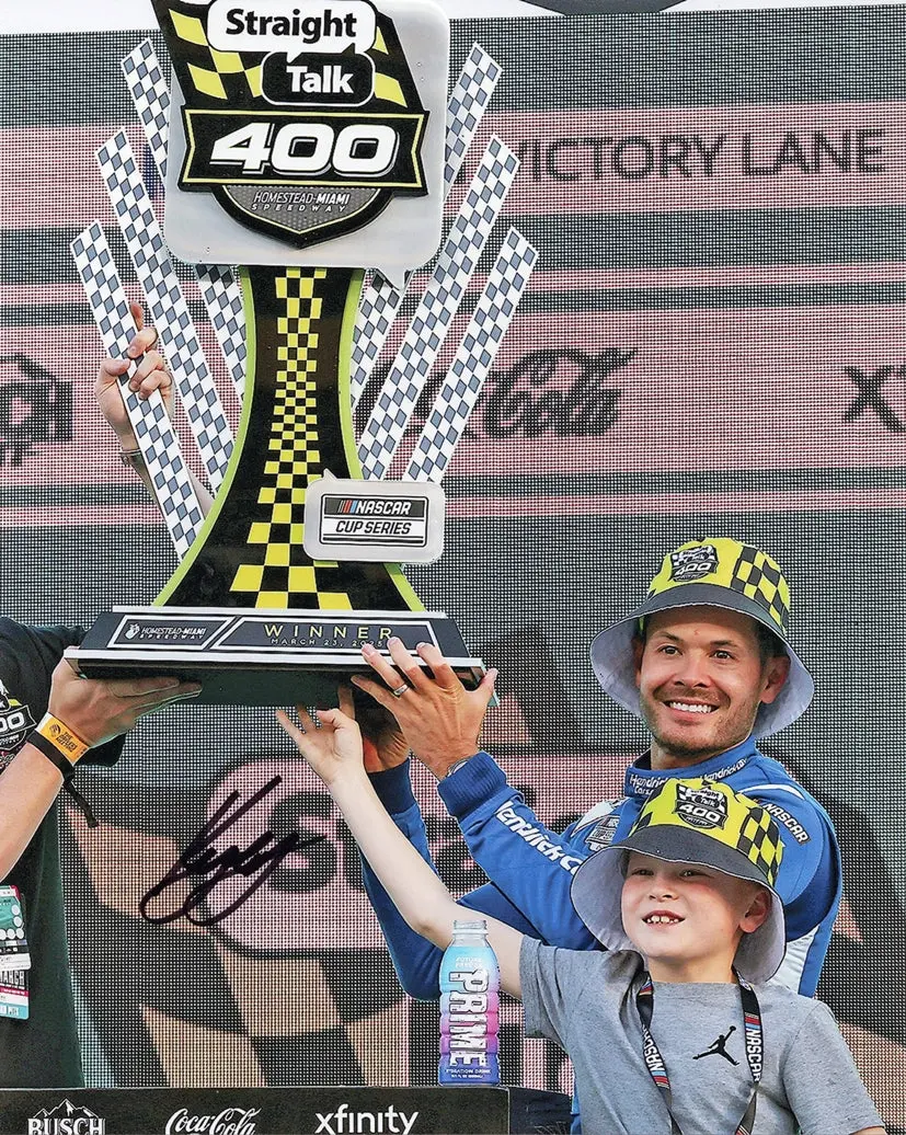Autographed 2025 Kyle Larson #5 Hendrick Racing - Homestead Race Win (Victory Lane Trophy) Signed 8X10 Inch Picture Nascar Glossy Photo With Coa 1