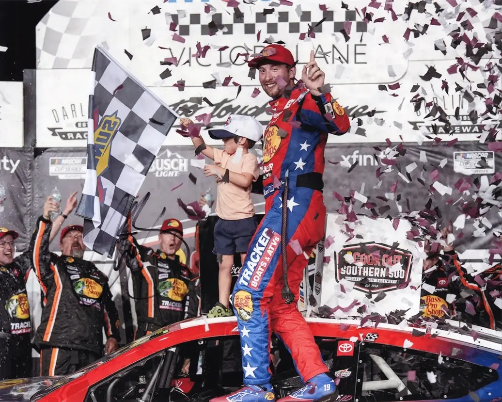 Autographed 2025 Chase Briscoe #19 Bass Pro Shops Patriotic - Darlington Race Win (Victory Celebration) Signed 8X10 Inch Picture Nascar Glossy Photo With Coa 1