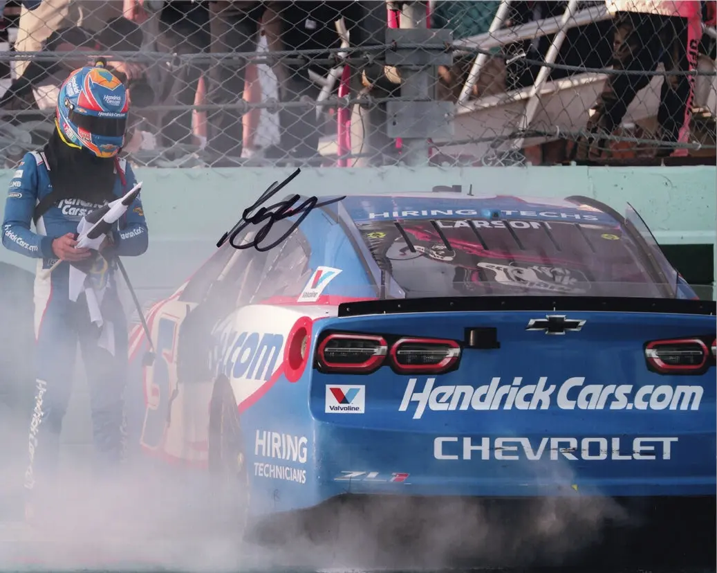 Autographed 2025 Kyle Larson #5 Hendrick Racing - Homestead Race Win (Checkered Flag) Signed 8X10 Inch Picture Nascar Glossy Photo With Coa 1