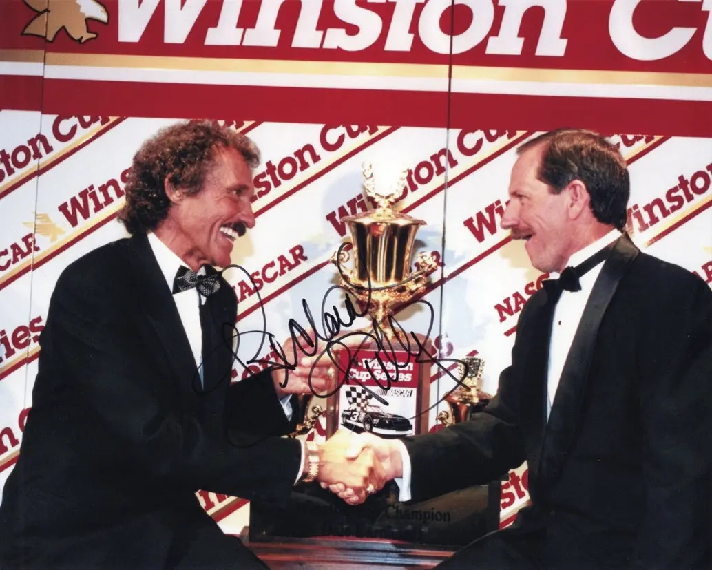 Autographed Richard Petty 1994 Nascar Awards Banquet With Dale Earnhardt (Championship Trophy) Signed 8X10 Inch Picture Nascar Glossy Photo With Coa 1