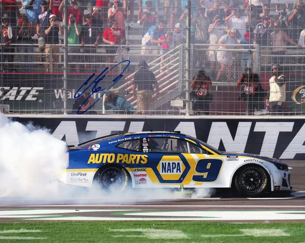 Autographed 2022 Chase Elliott #9 Napa Racing - Atlanta Race Win (Burnout) Signed 8X10 Inch Picture Nascar Glossy Photo With Coa 1