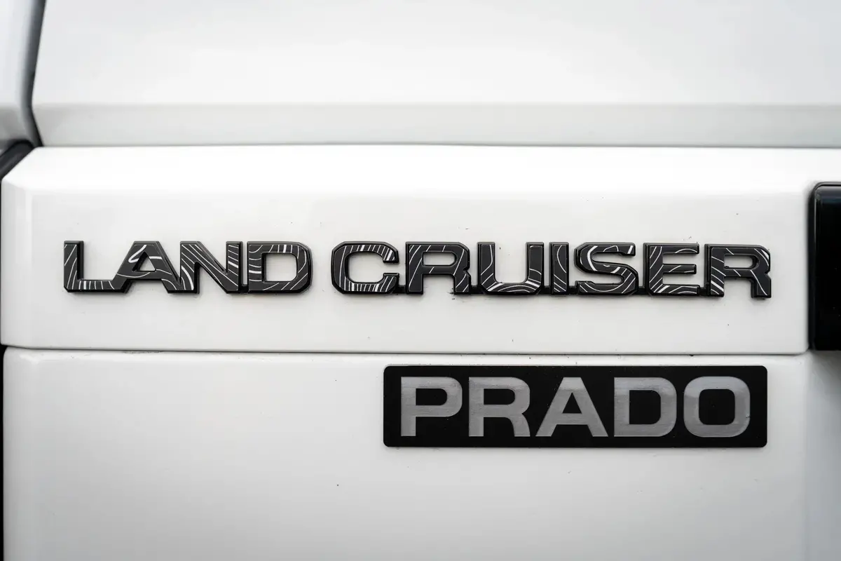 "Land Cruiser" Topographic Rear Tailgate Emblem Overlays - 2024+ Land Cruiser 1