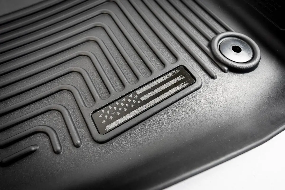 Distressed American Flag Husky Floor Mat Logo (Etched Acrylic) - Universal 1
