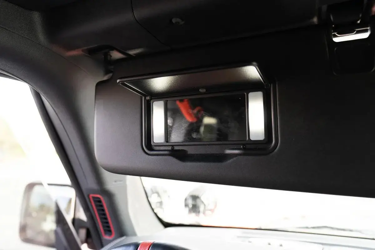 Sfb White Led Vanity Mirror Bulbs (Set Of 4) - 2021+ Bronco (W/ Vanity Mirror Lamps) 1