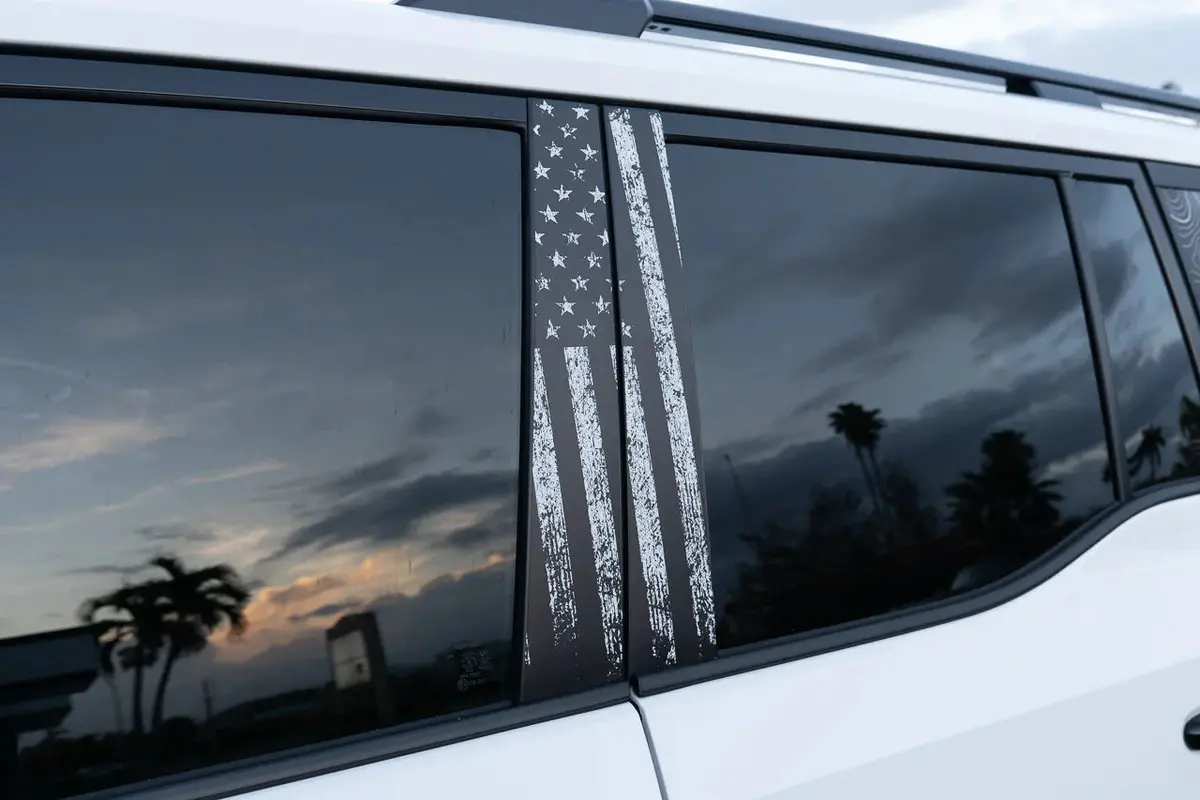 American Flag B Pillar Overlays - 2024+ Land Cruiser / Gx 550 1