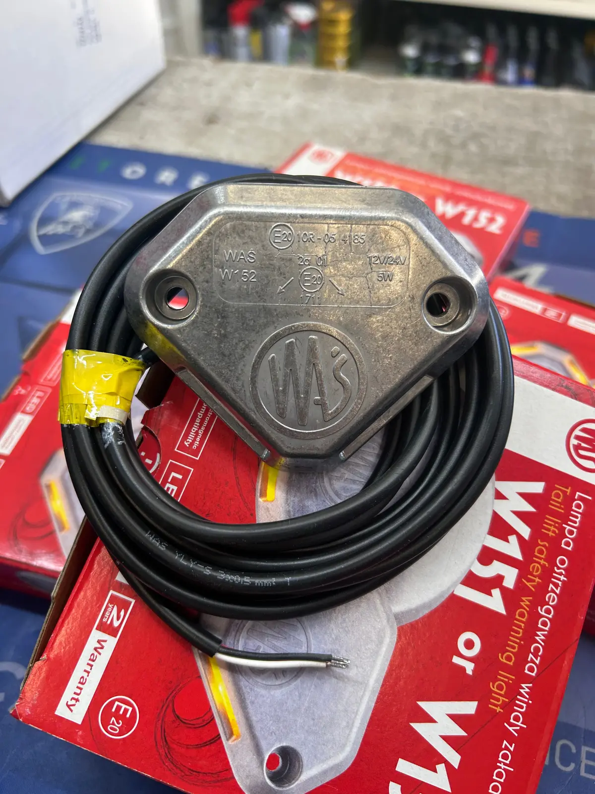 Lampeggiante Led Pedane Ribaltabili - Sponde Autocarri 12/24V 1