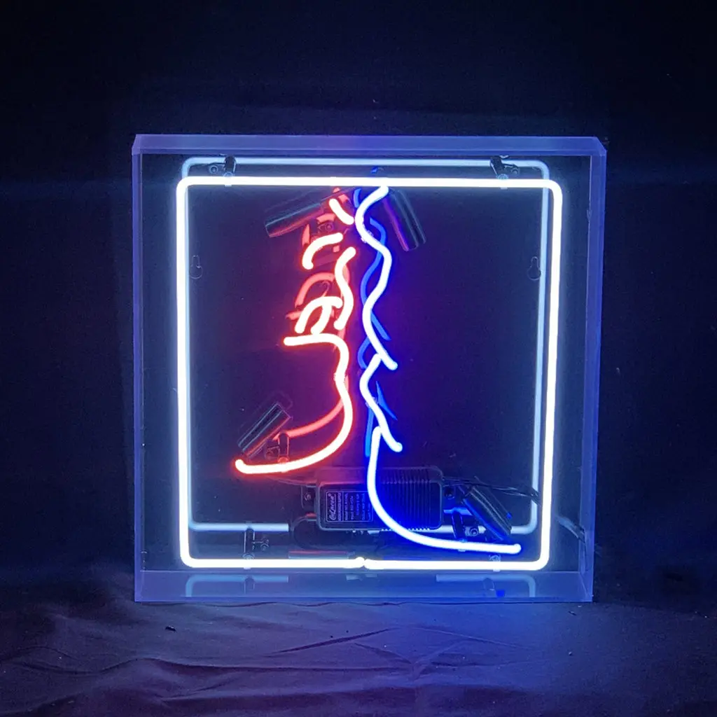 Love Kiss Neon Light Sign 1