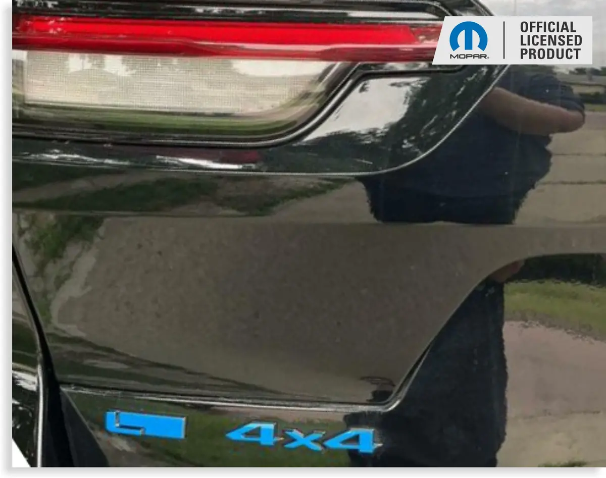 L Emblem Overlay Decal - 2022-2024 Jeep Grand Cherokee 1