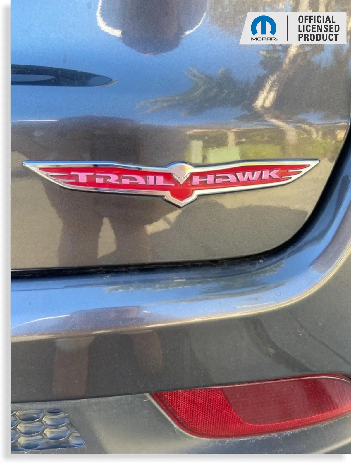 Trailhawk Lettering Overlay Decal - Jeep Cherokee Trailhawk 1