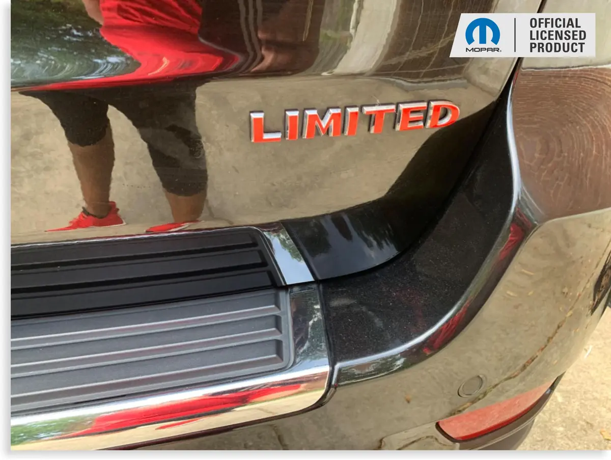 Limited Emblem Overlay Decal - 05-22 Jeep Grand Cherokee Wk Limited 1