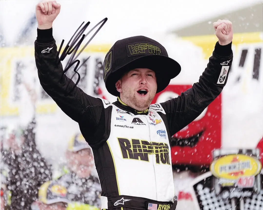 Autographed 2023 William Byron #24 Raptor Las Vegas Win (Victory Lane Big Hat) Signed 8X10 Inch Nascar Photo With Coa 1