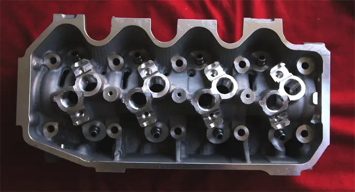 Ford 2.0 Sohc Cylinder Head Bare 1