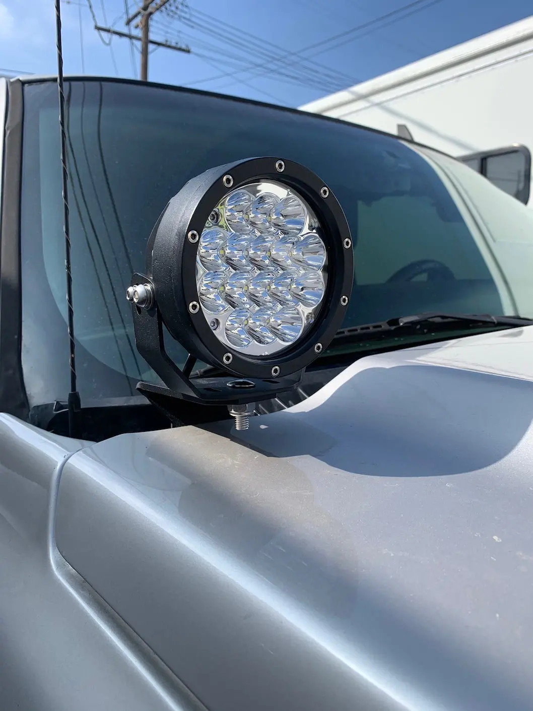 1999-2006 Chevy Silverado & Gmc Sierra Hood / Windshield Pillar Mounts For Led Pod Usa Made 1