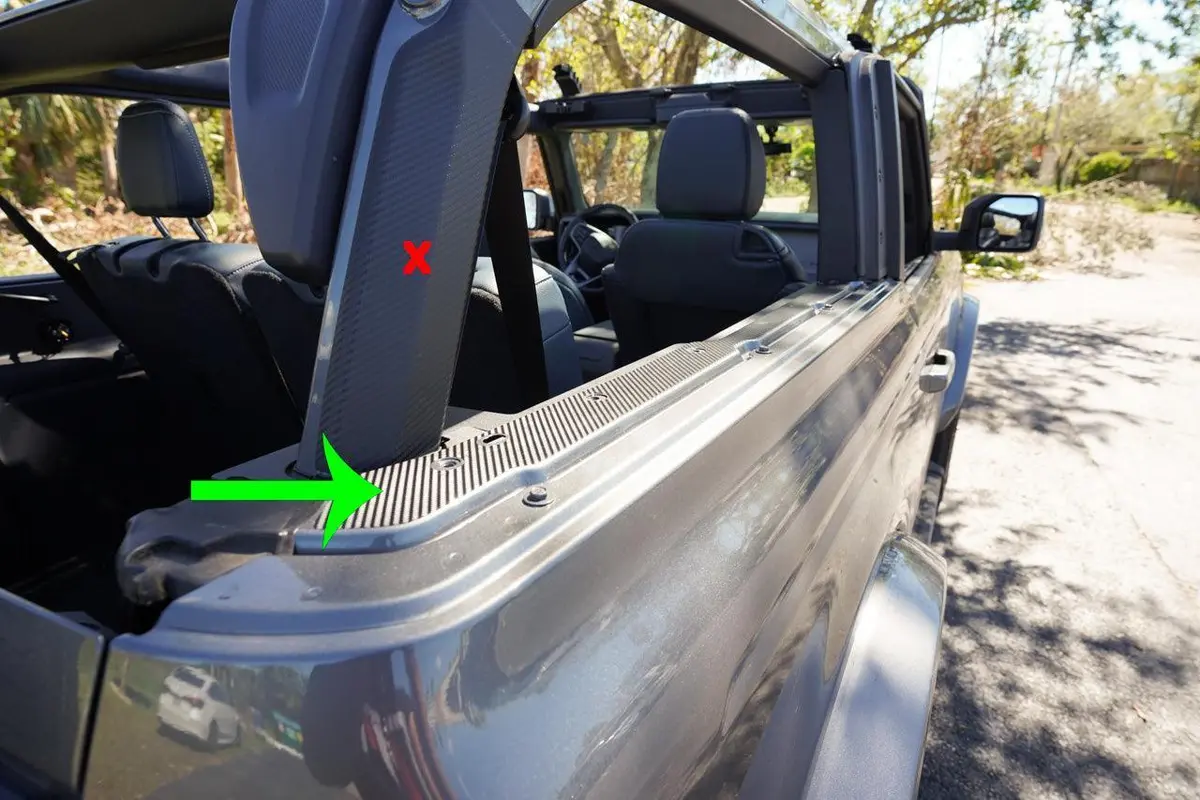 Ledge Protection - 2021+ Bronco 2/4 Door 1