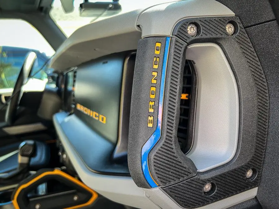 Outer Grab Handle Stripe Overlays (Ez Apply - Standard Series) - 2021+ Bronco 1