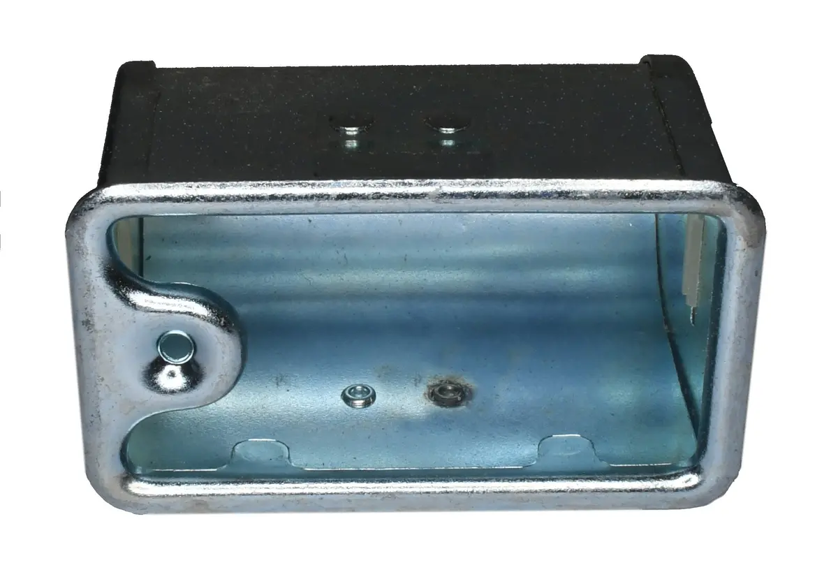 New Quarter Trim Panel Ashtray Insert For 1986-1989 Aerostar E69z-1230702-A 1