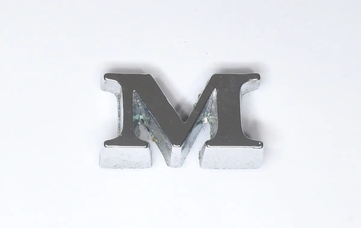 New Trunk Lid Emblem Letter "M" For 1971-1973 Mustang D1zz-6540282-A 1