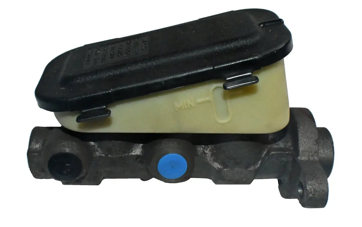 New Brake Master Cylinder For 1978-1980 Gm E Body Cars Mc39016 1