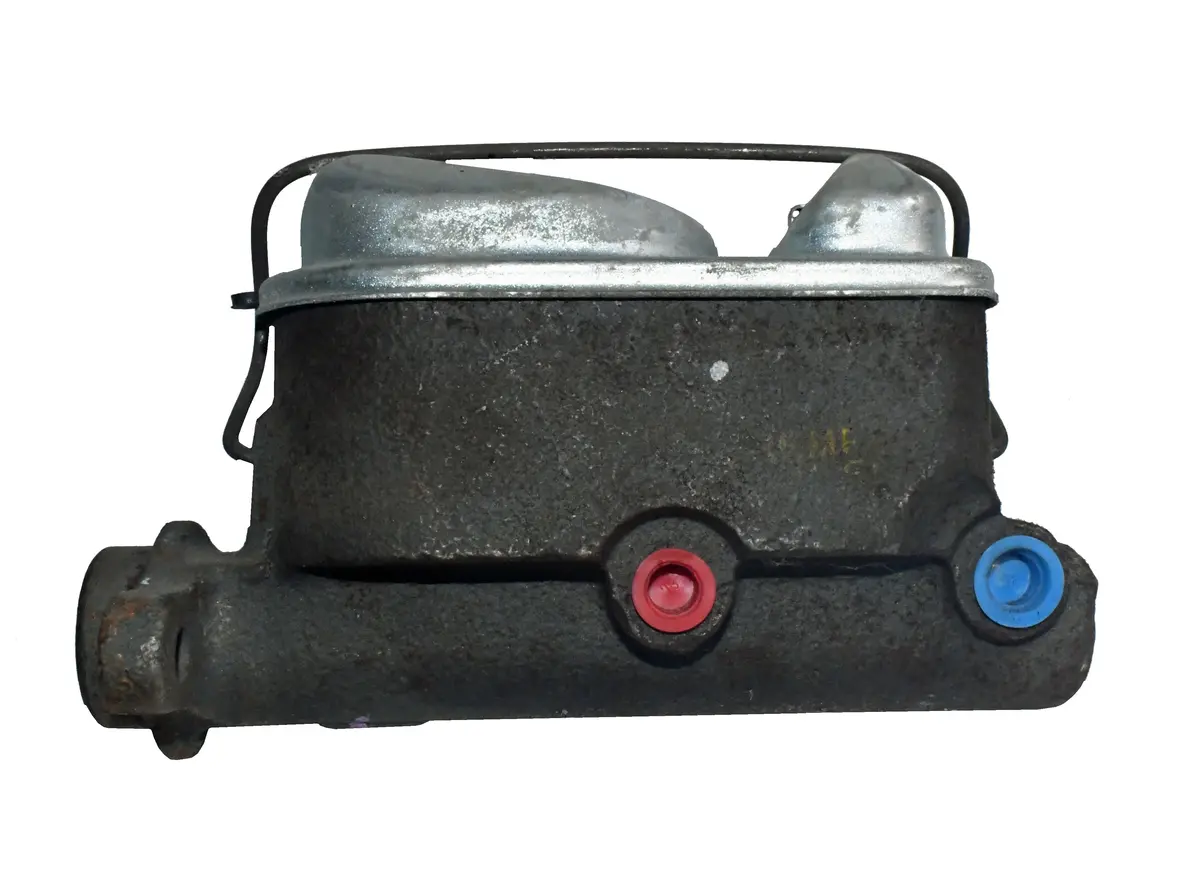 Brake Master Cylinder For 1986 Ford E-150, E-250 & 1984-1986 F-250 R110917 1