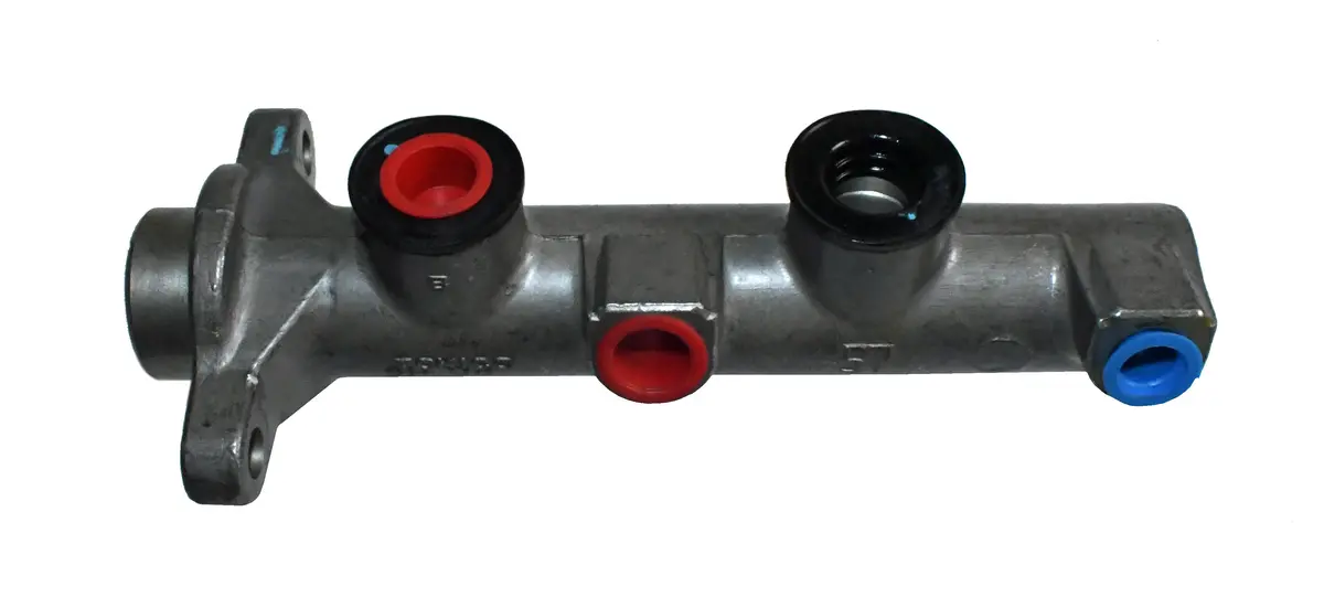 Brake Master Cylinder For Bronco,E-150,E-250,E-350,F-150,F-250,F-350 R120369 1