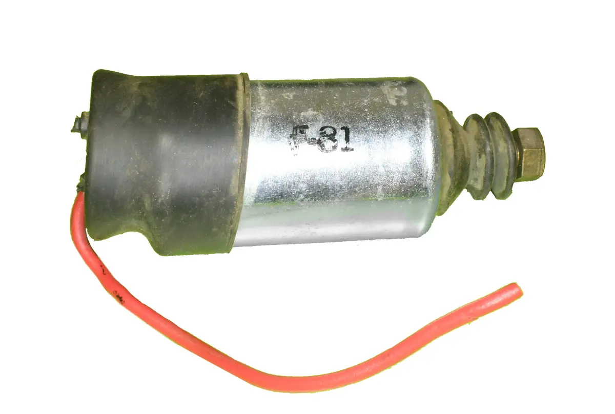 Idle Stop Solenoid For Select 1970-1972 Ford & Mercury Cars & Trucks 213-125 1