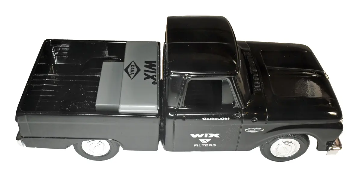 New Collectible 1966 Ford F100 Coin Bank Model Truck From Ertl 2