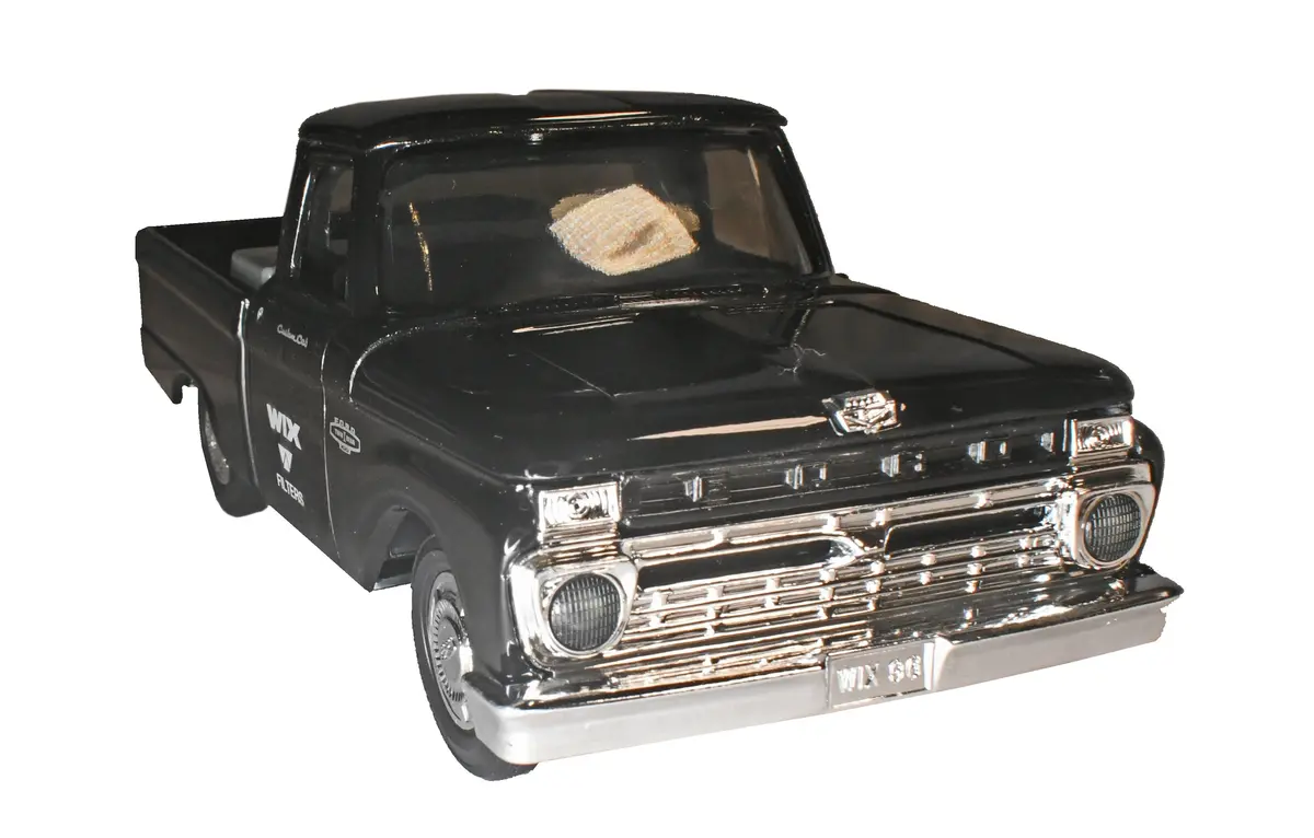 New Collectible 1966 Ford F100 Coin Bank Model Truck From Ertl 1