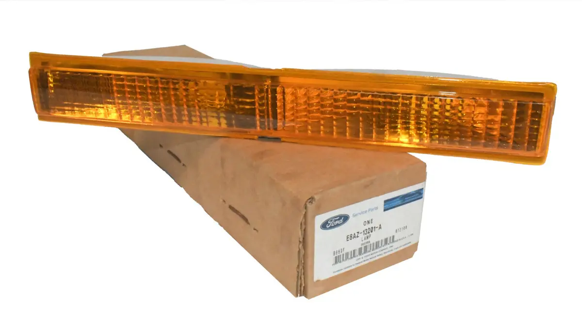 New Lh Parking Lamp For 1988-1990 Ltd Crown Victoria Country Squire From Ford E8az-13201-A 1