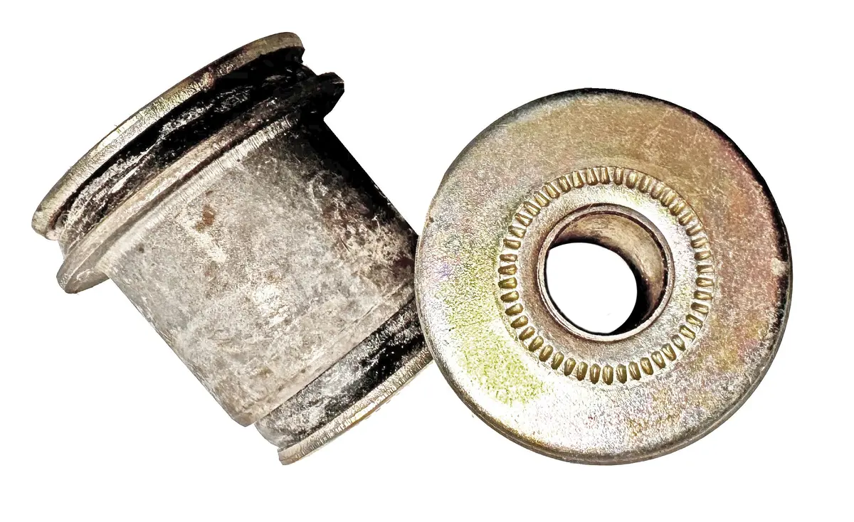 Pair (2) New Control Arm Bushing For 1974-1975 Toyota Corona Fb-430 1