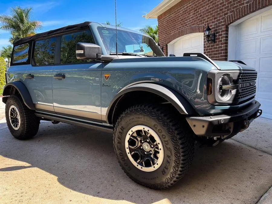 Smoked Sidemarker Overlays (Front And Rear) - 2021+ Bronco (W/ Led Taillights) 1