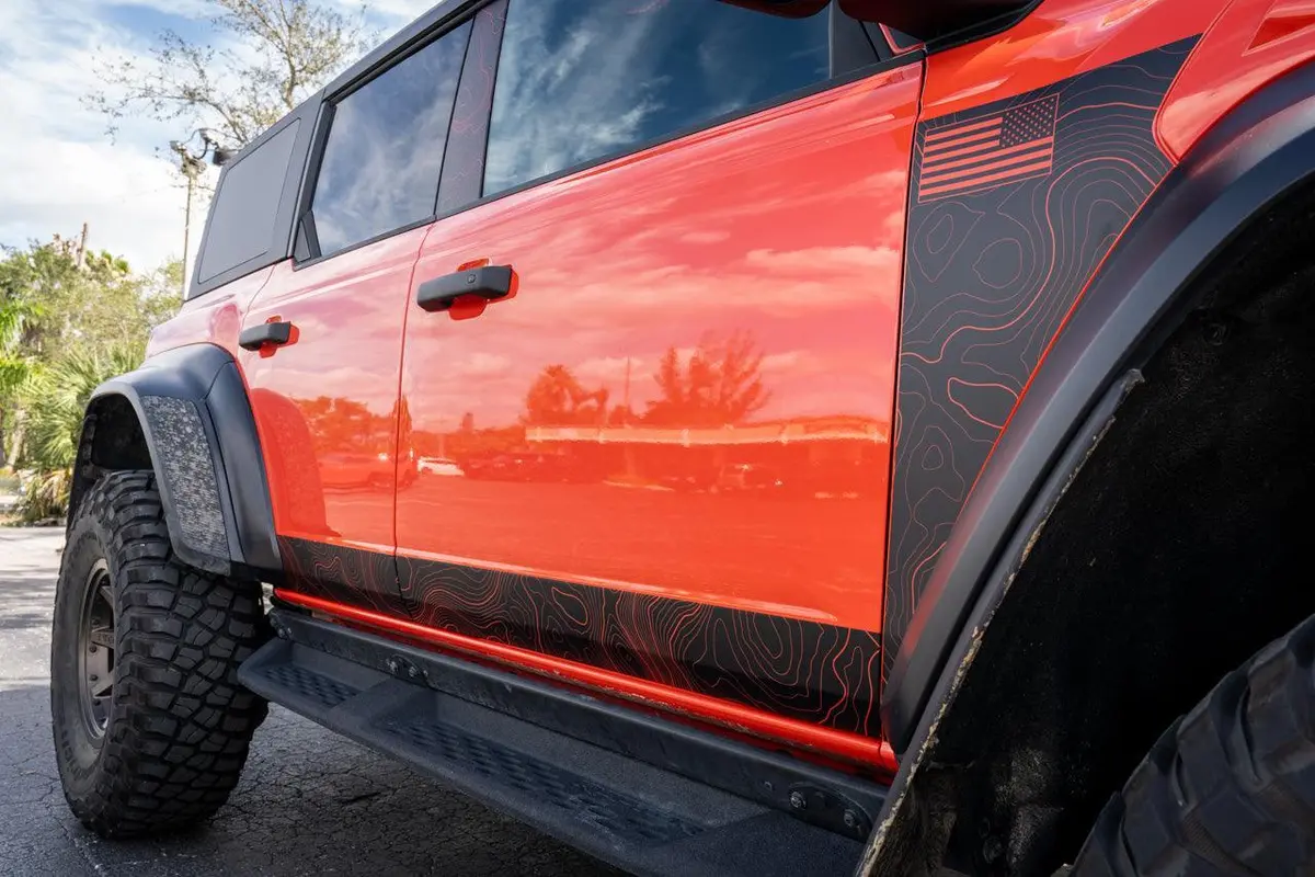 Topo Lower Door Protection - 2021+ Bronco 1